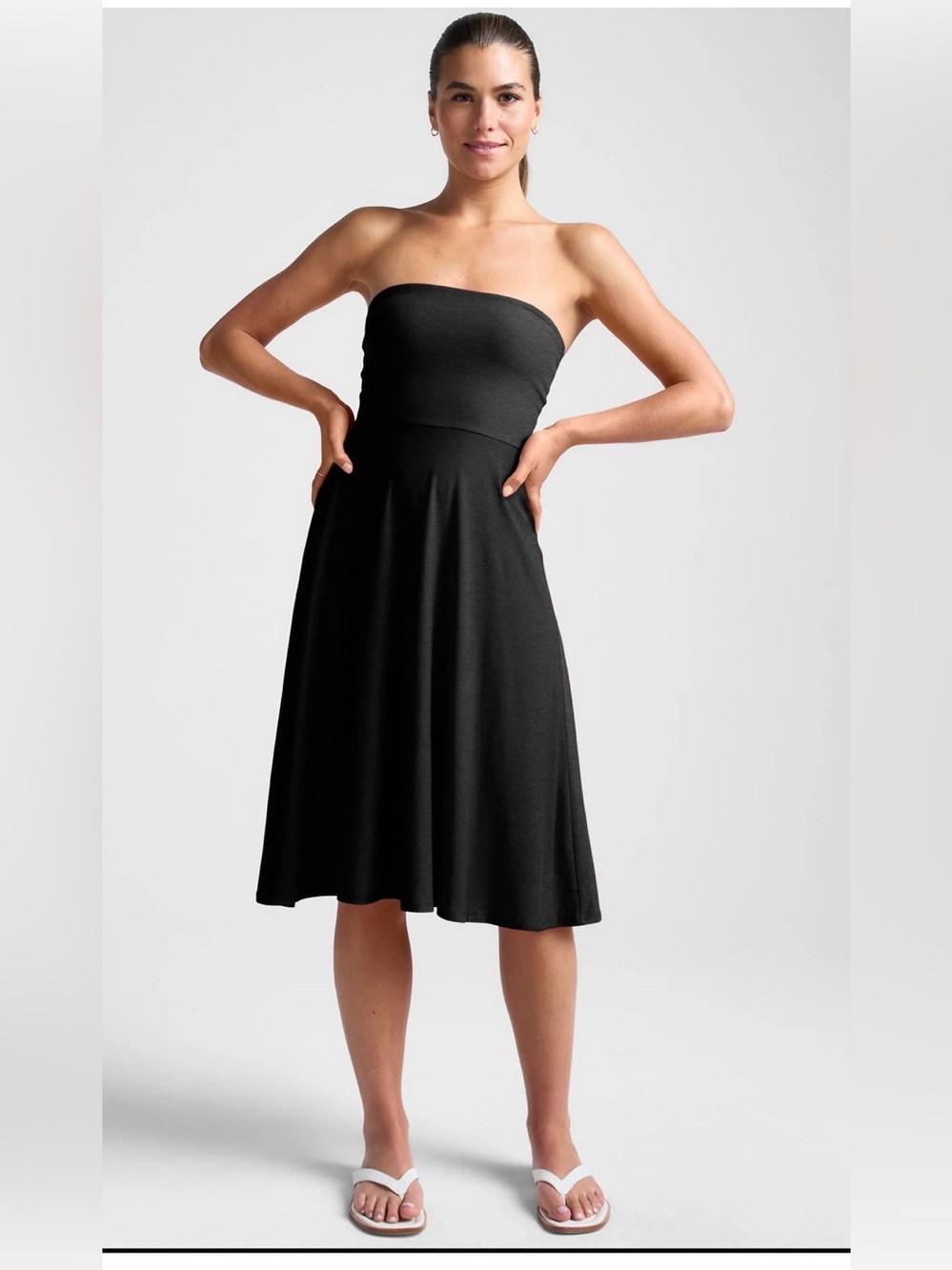 NWT Beyond Yoga Featherweight Strapless dress darkest night size small